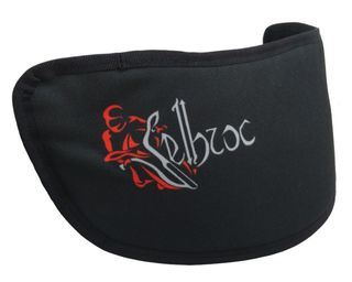 Casco, protector textil para visor.