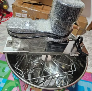 Extractor de miel eléctrico