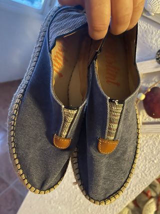 Alpargatas azules talla 39