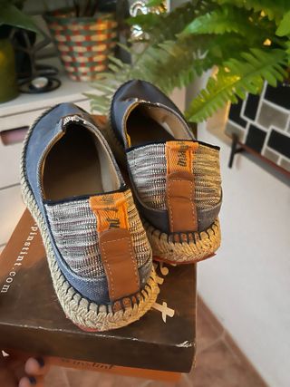 Alpargatas azules talla 39