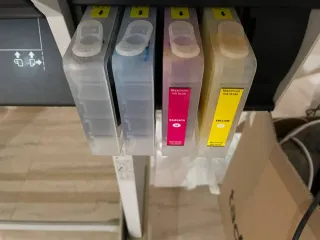 2x Epson 7800 con mesas de corte