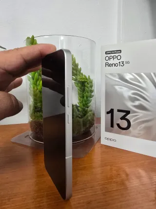 OPPO Reno13 5G Plata 12GB RAM 256GB