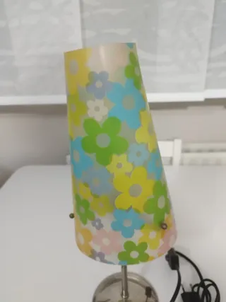 Lámpara de mesa floral vintage