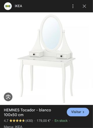 Tocador blanco con espejo ovalado. muy buen estado