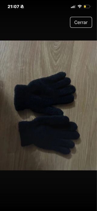 Guantes de lana negros