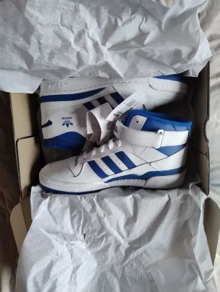 Zapatillas Adidas Forum Blancas y Azules