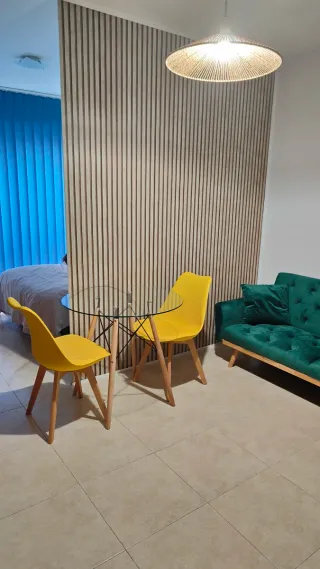 Papel adhesivo efecto listones / palilleria 10m