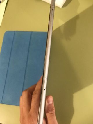 iPad Mini 4 Azul con Funda