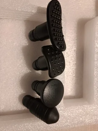 Pistola de masaje muscular. POCO USO