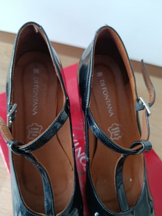 Zapatos charol DI FONTANA negros