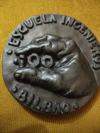 Medalla Escuela Ingenieros Bilbao Antigua