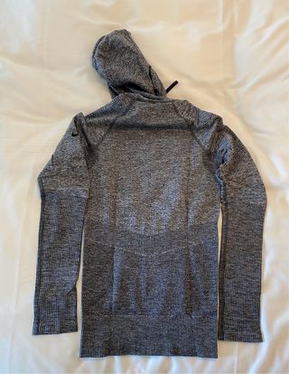 Sudadera Nike Gris