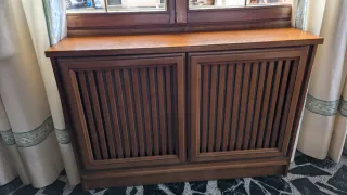 Conjunro de 2 muebles cubre radiador de madera
