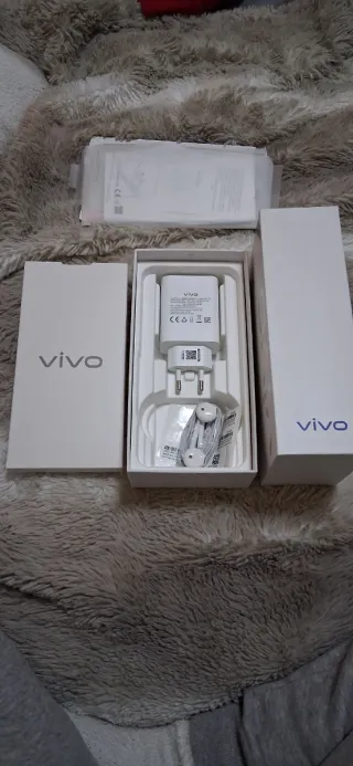 Telefono Vivo Y21 4GB RAM 64GB ROM