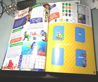 Colección Hora Jugar:64 cartas+40 pegatinas+ALBUM