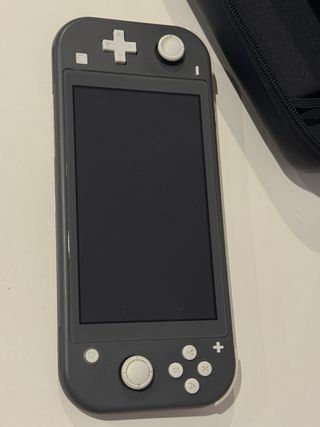 Nintendo Switch Lite Gris + Funda y Cargador