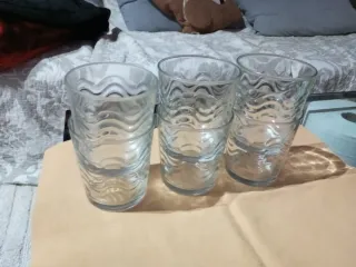 6 Vasos de Vidrio Ondulados