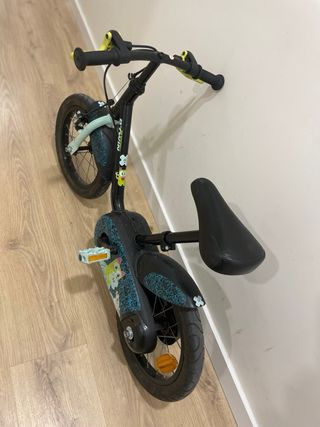 Bicicleta infantil B-twin 12 Monstruo + ruedines