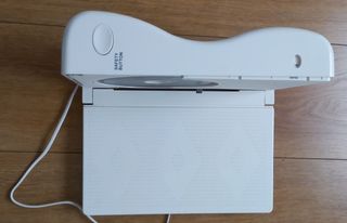 Tagliafiammi e affettatrice Saivod bianco