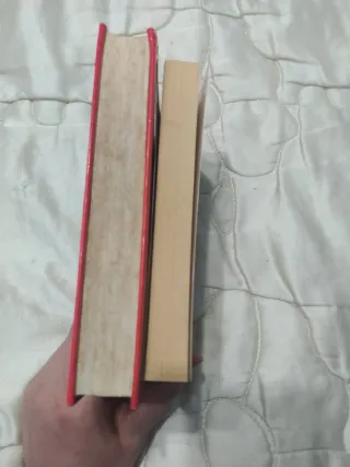 2 libros de Fernando Sánchez Dragó