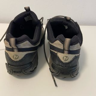 Botes de muntanya marcaMerrell Talla 37 Beige/Gris