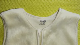 Saco dormir Kiabi beige con mangas