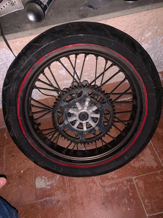 Llantas Supermotard Rieju con Freno Floreado