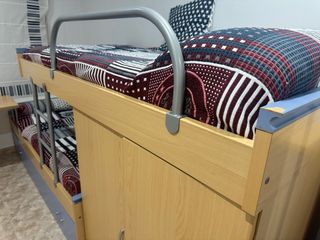 Habitación con 3 camas