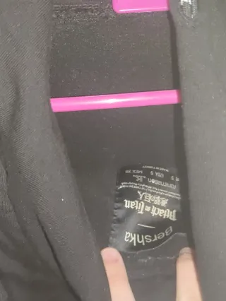 Sudadera Mikasa Attack on Titan Bershka