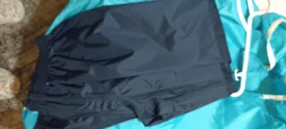 Chubasquero y pantalón talla 14 años