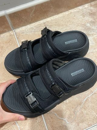 Sandalias Skechers Mujer Negras