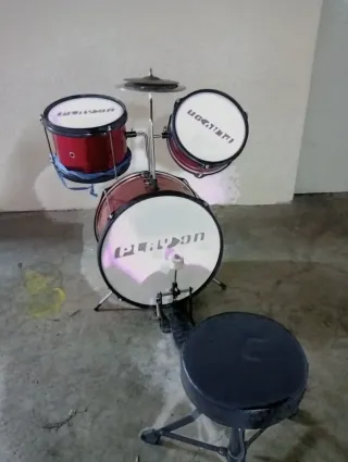 Batería infantil PLAY ON roja