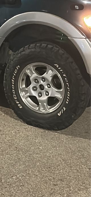 Ruedas BFGoodrich All-Terrain T/A 245/75R16