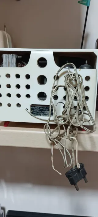 Radio Barbi, Andrés Valls Costa.