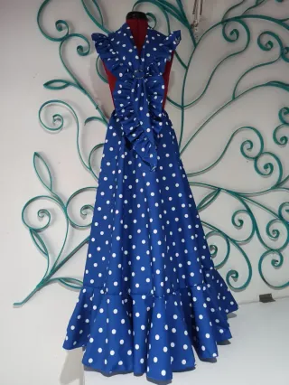 Conjunto Flamenco Azul con Lunares Blancos