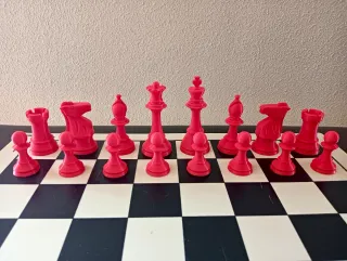 Piezas de ajedrez de colores