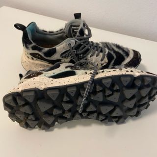 Flower Mountain Talla 37