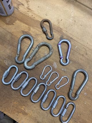 Mosquetones y eslabones varios