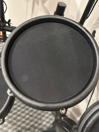 Batería Electrónica Alesis Nitro Mesh Kit