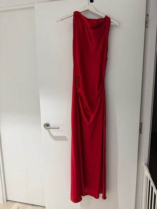 Vestido rojo Zara