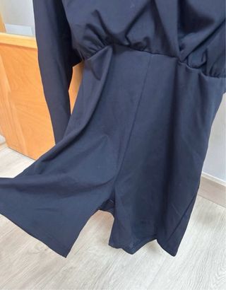 Mono negro deportivo Oysho S