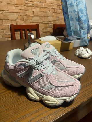 New Balance 9060 Rosados Talla 39.5