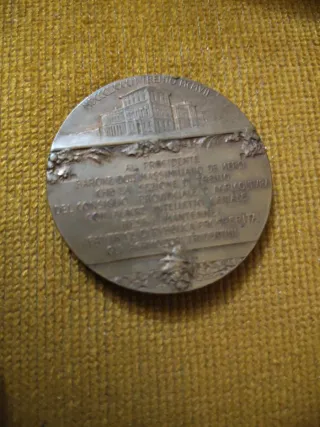 Medalla antigua TRENTO MCMVII