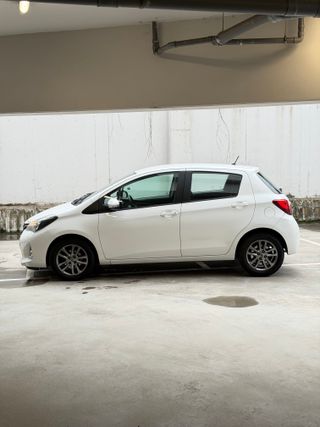 Toyota Yaris 90D 2015 Active+