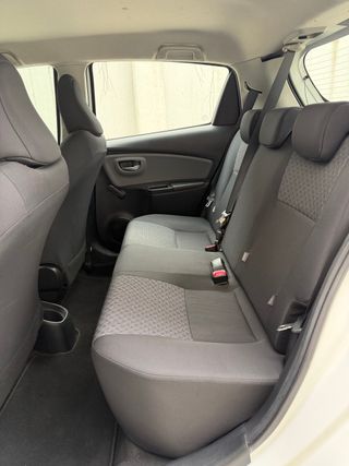Toyota Yaris 90D 2015 Active+