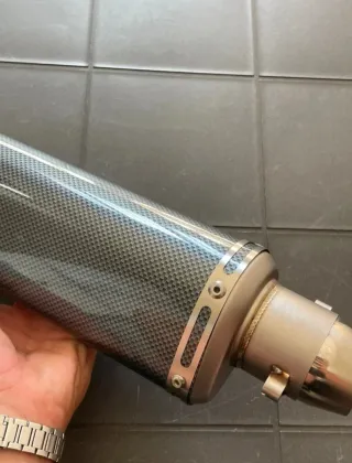 Silenciador moto carbono