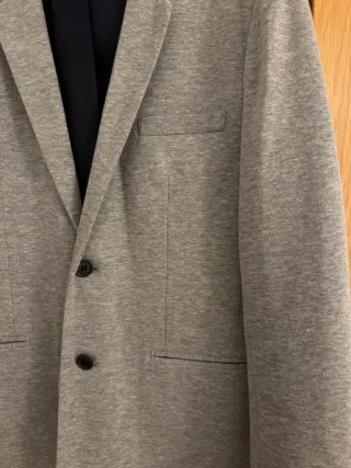 Blazer de hombre gris – estilo casual/elegante