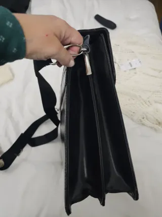 Maletín Piel Pierre Cardin Negro.