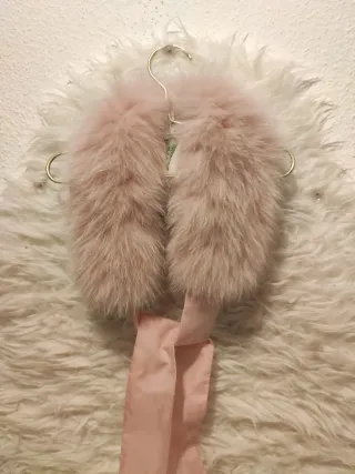 Cuello de pelo rosa El Corte Inglés vintage.