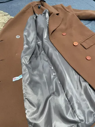 Abrigo marrón doble botonadura talla S